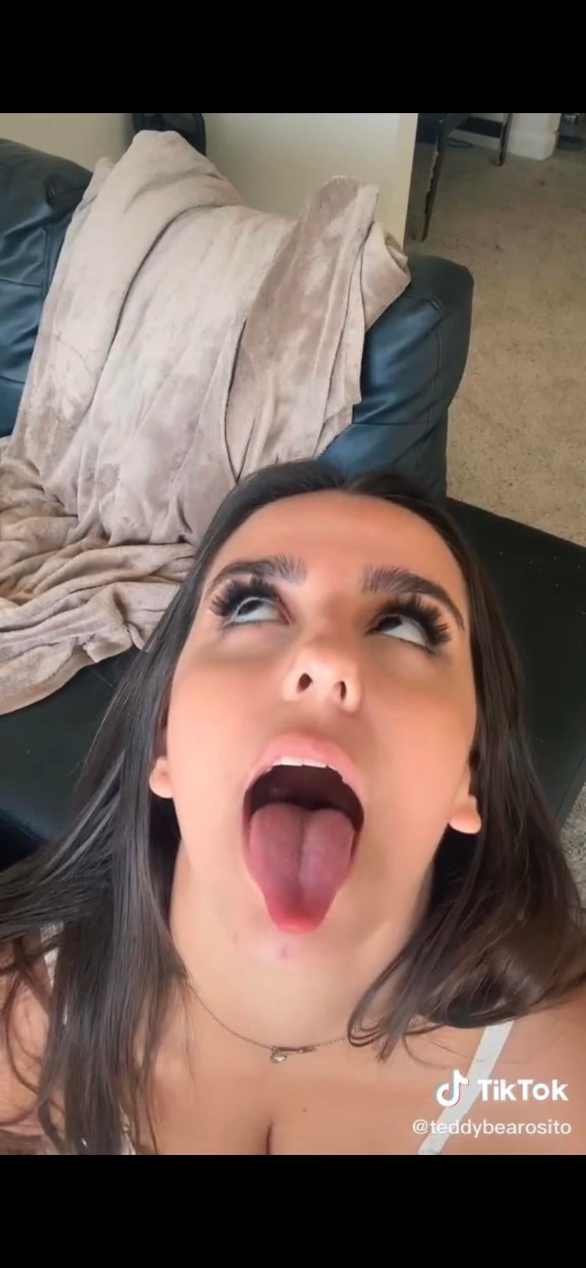 Theodora moutinho ended naked ass