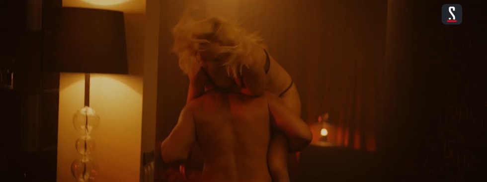 Katherine Waterston Naked