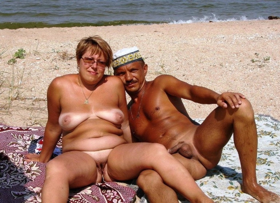 Shaved pubis grandmothers on the beach