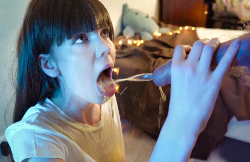 Alexandra Yaroshchuk Pussy Spread