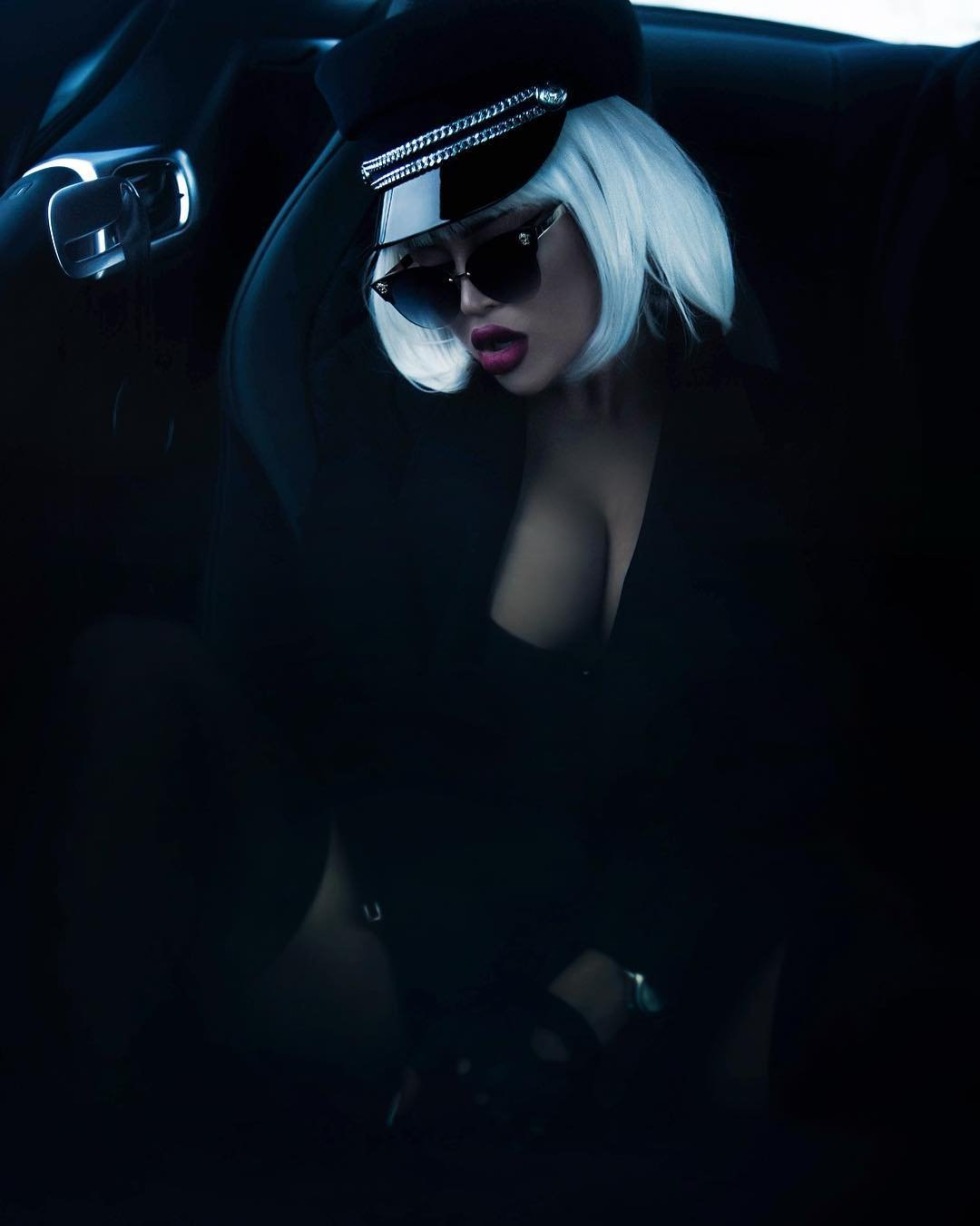 Kuzmina Nita Queens Palace