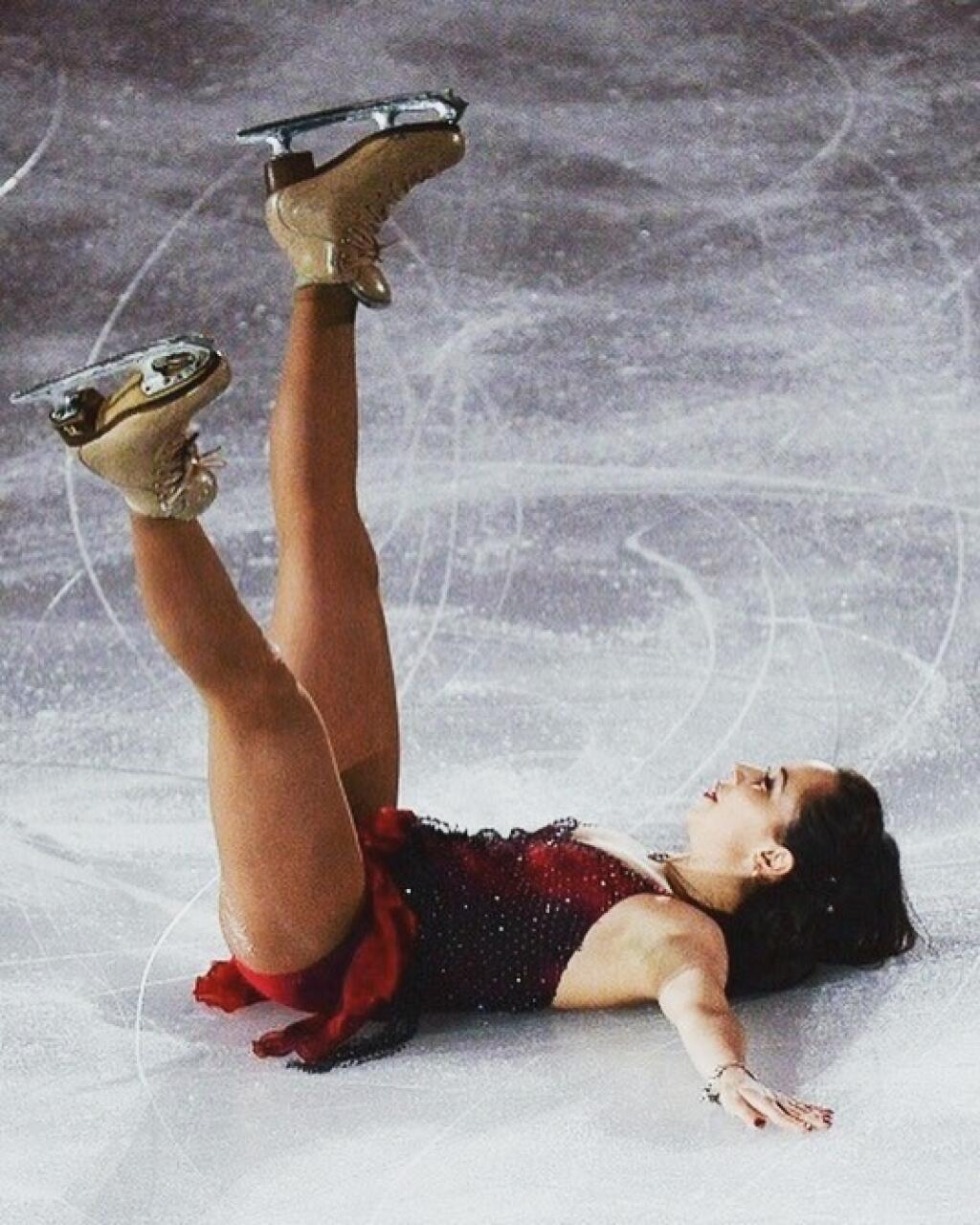 Anastasia Mishina skater