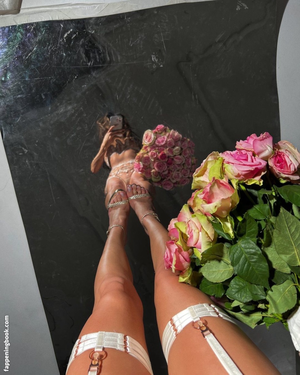 Maria Alexandrova Actress without panties