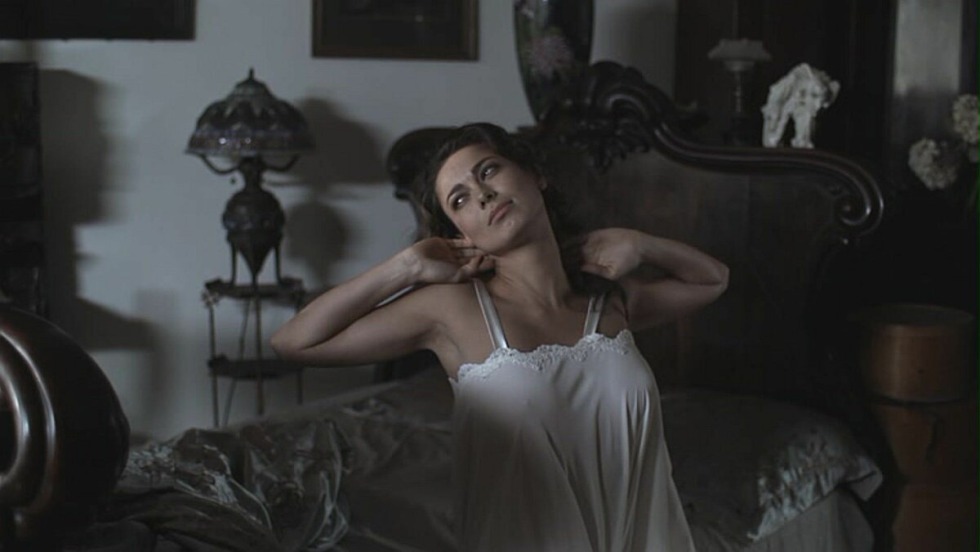 Julia Franz Hot Maxim