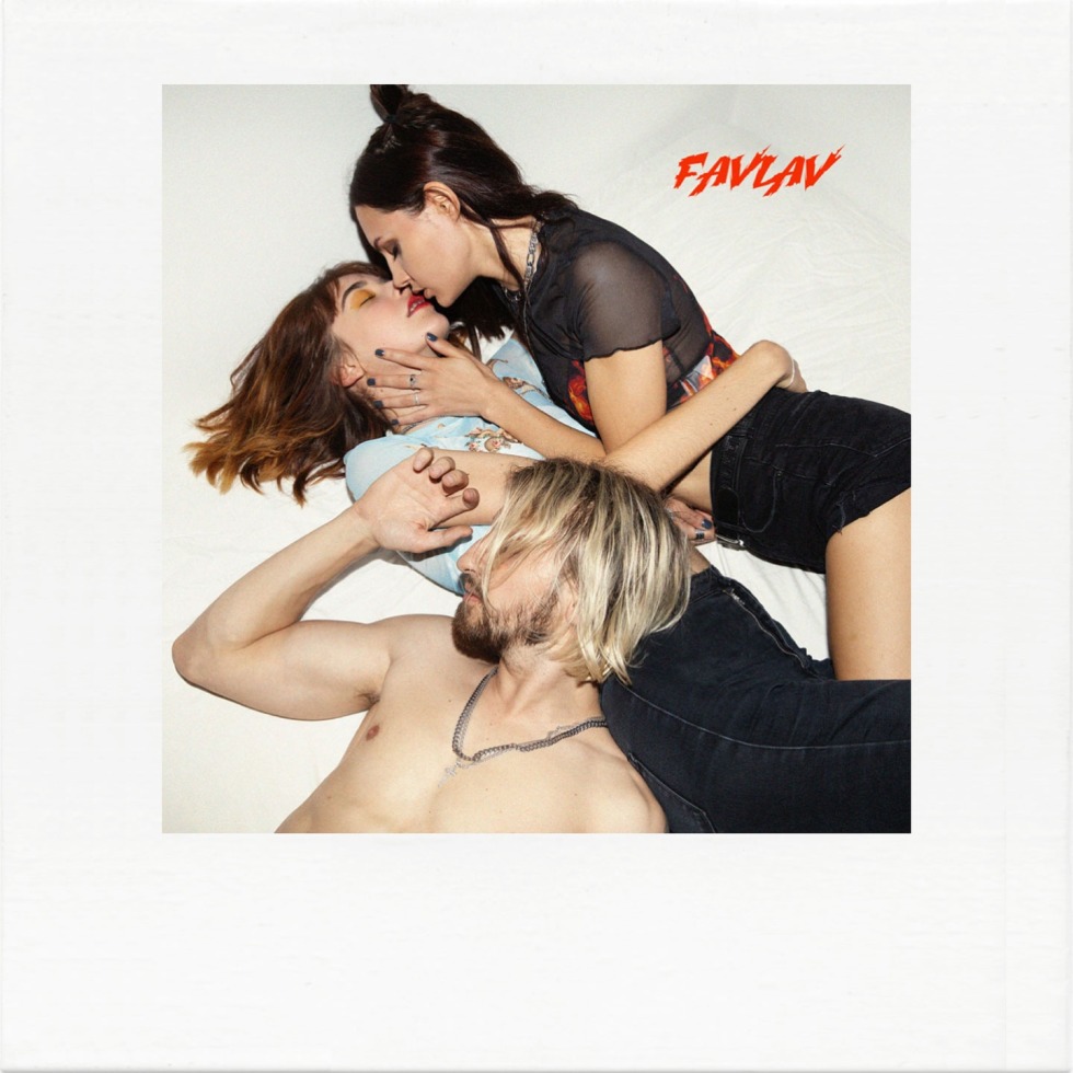 Leading TNT Music Polina