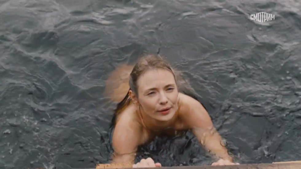 Hollywood actresses in bed scenes