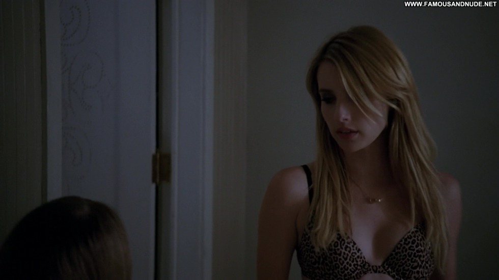 El Fanning in underwear 2019