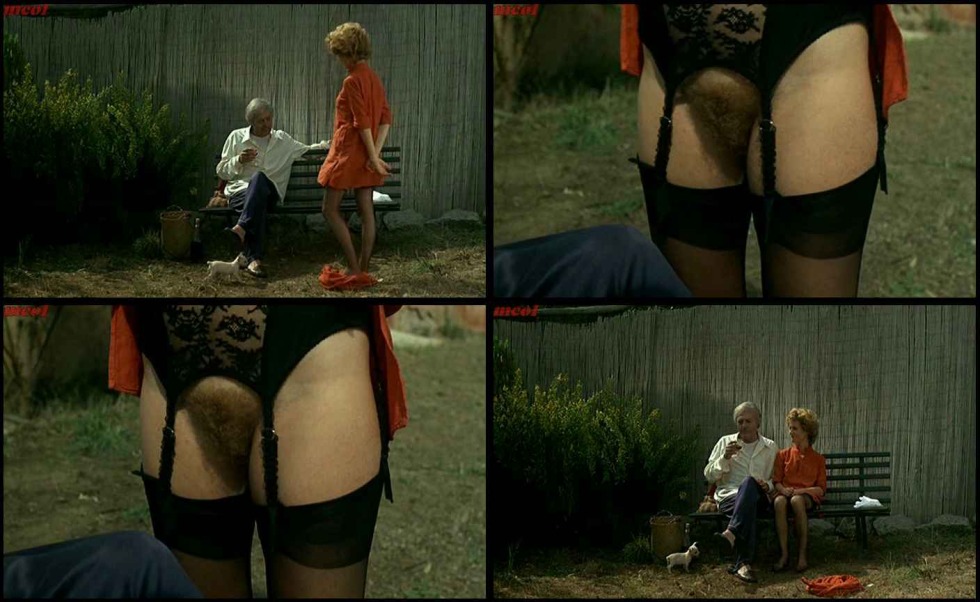 Naked Isabelle Jupper Pianist