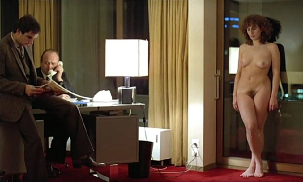 Isabelle Jupper erotic scenes