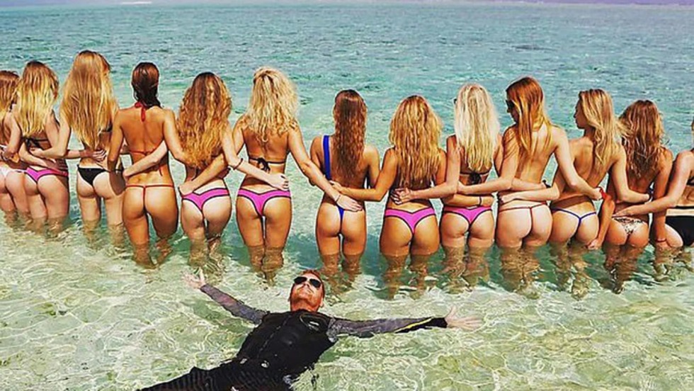 Girls with long legs gymnasts