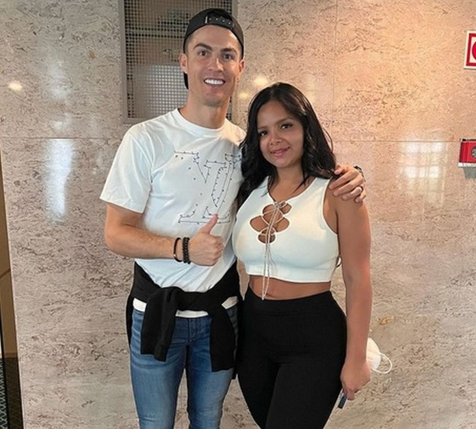 Lana Rouds Selfie 2020