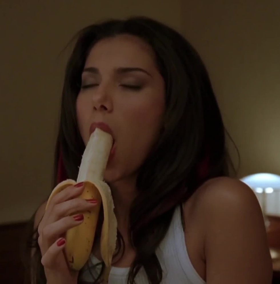 Rosalin Sanchez Ero Scene