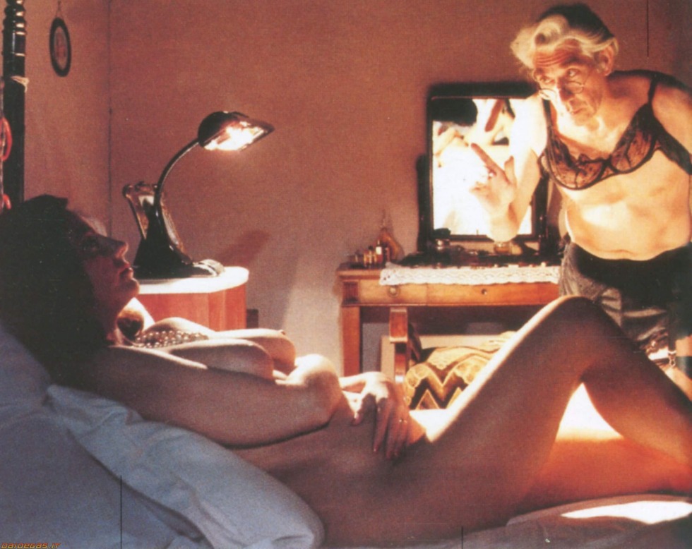 Stefania Sandrelli hairy pubis