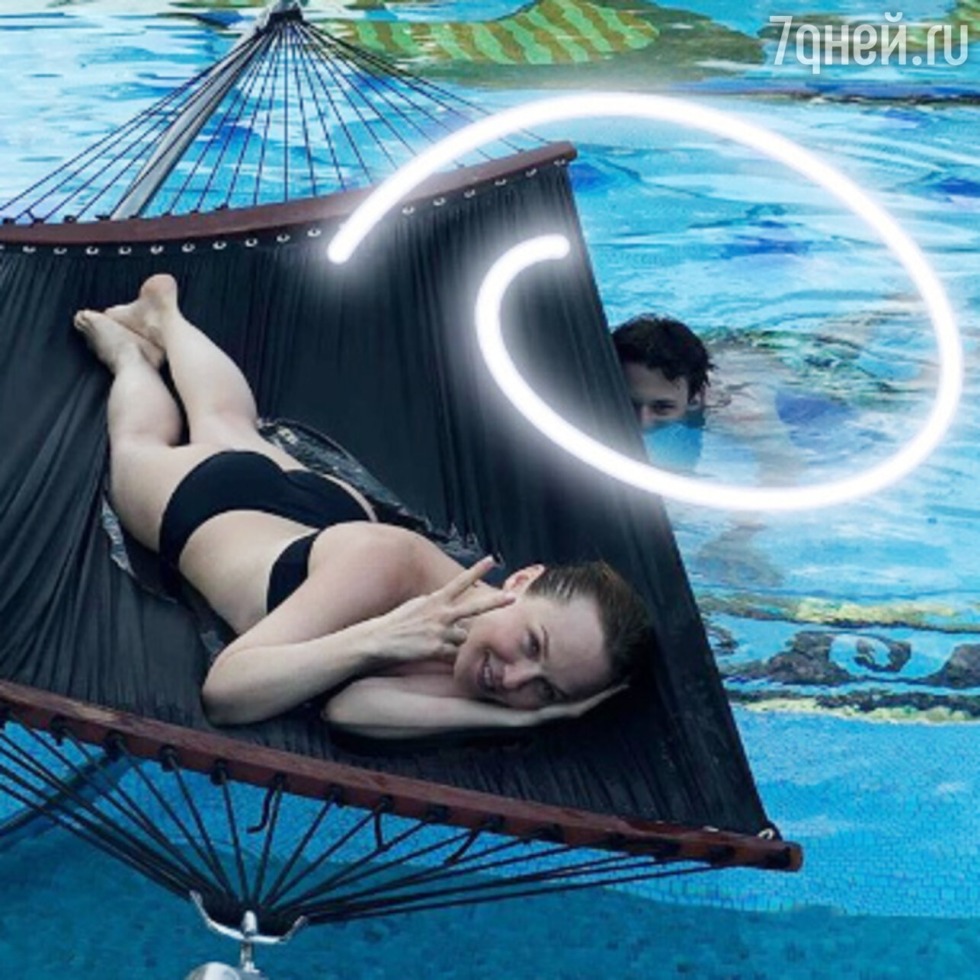 Waltz junkers Albina Dzhanabaeva