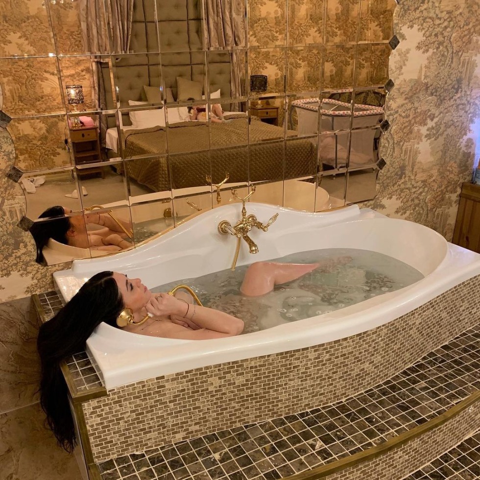 Daphne Skubobi Du 18