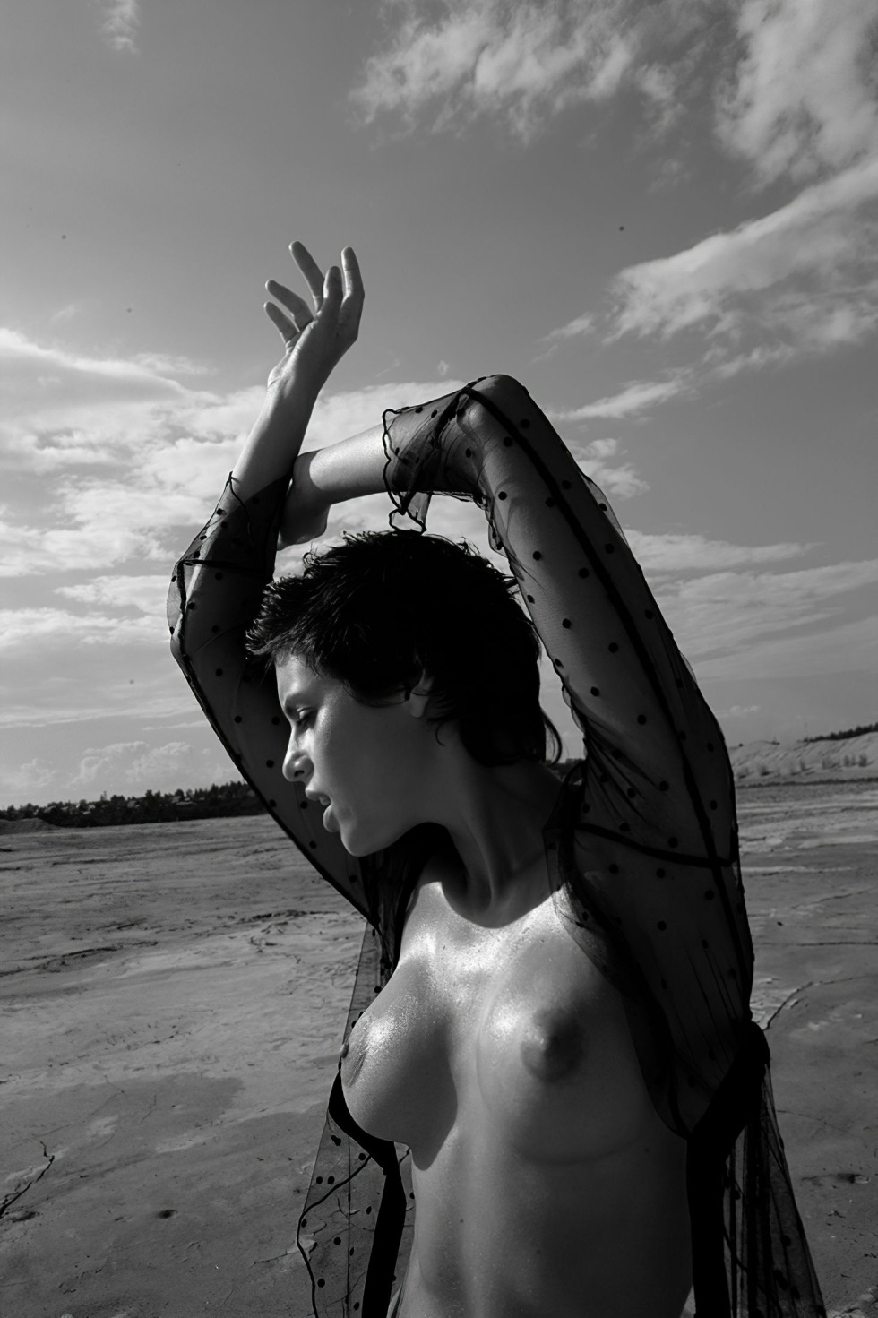 Jennifer Connelli Nude