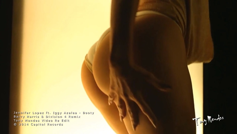 Naked Jennifer Lopez in the film