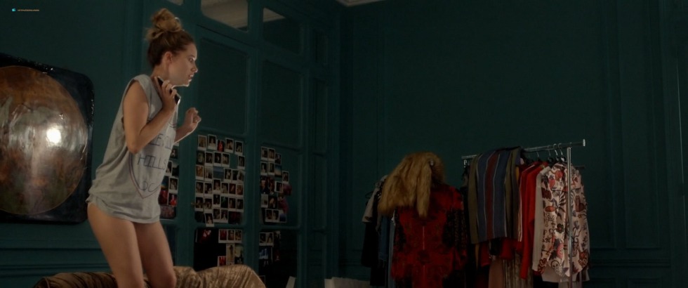 Lewis, Charlotte (actress) Nude