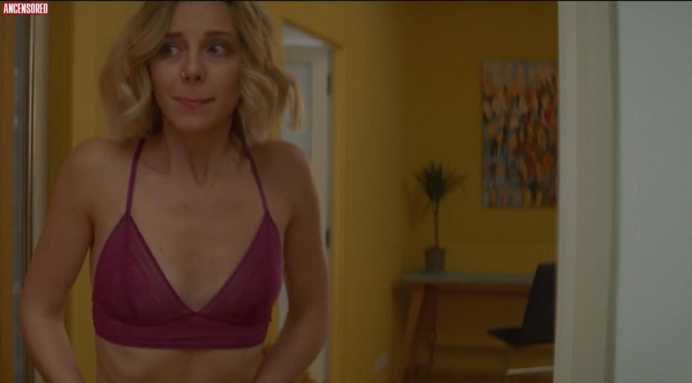 Sophie Di Martino Tits