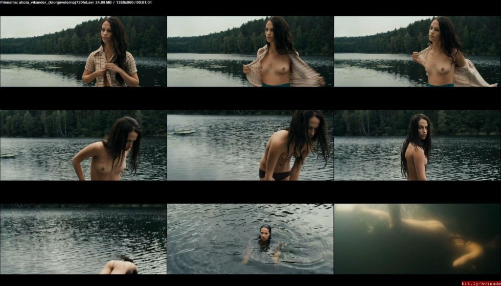 Alisha Debem-Carry Naked