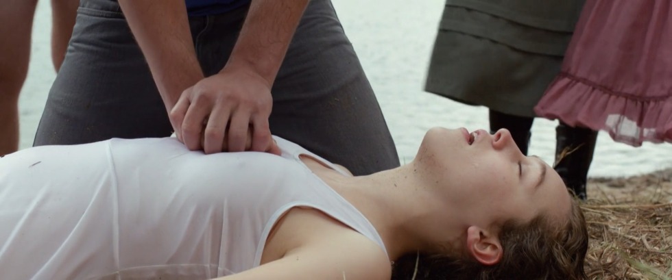 Lara Vendel Sluture Childhood