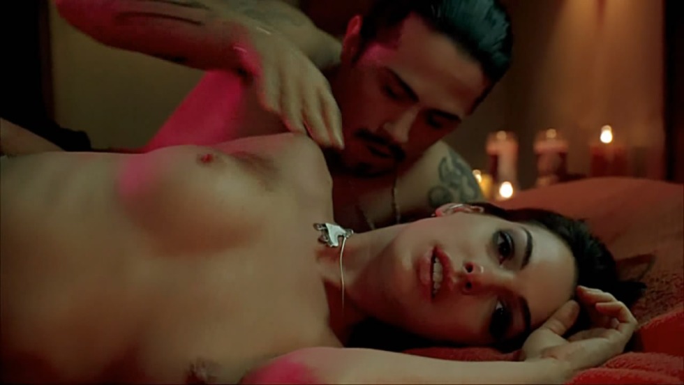 Anne Hathaway was a porn actress?