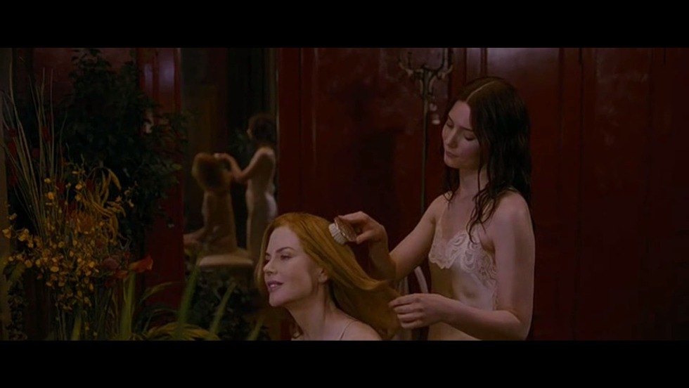 Mia Vasikovsk in underwear