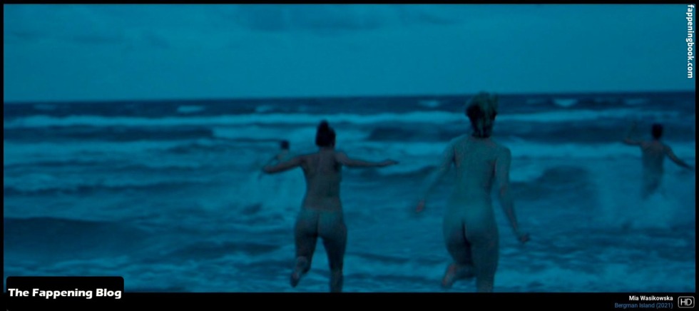 Mia Vasikovsk Topless