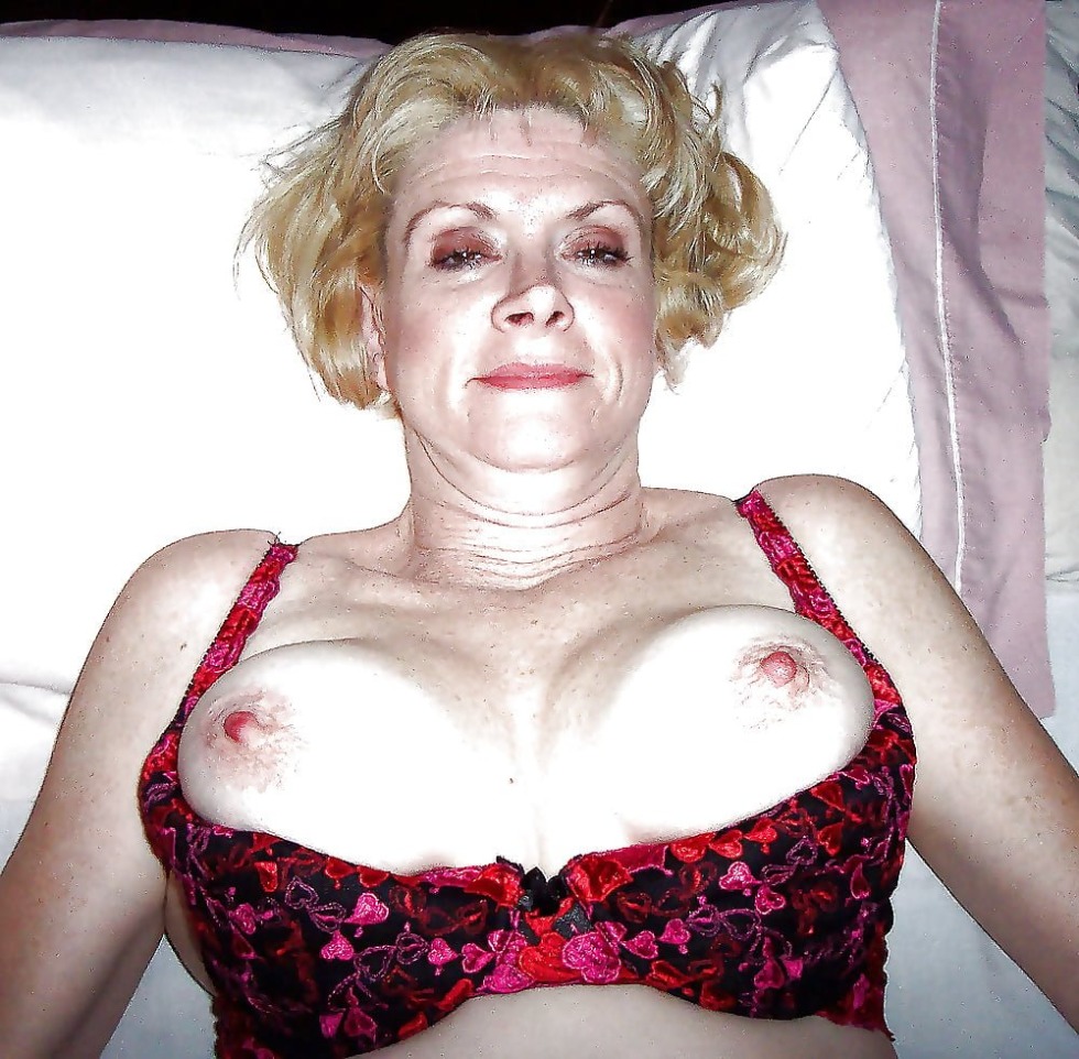 Old Grenny Tits Brah