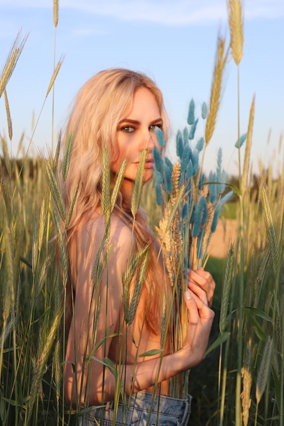 Ekaterina Semenova Actress Leg