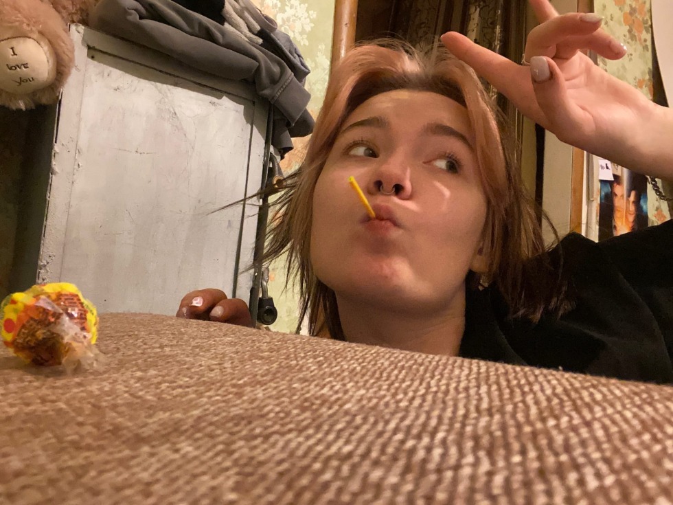 Mamakakhotala actors Tunkevich Alice