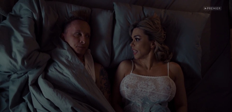 Karina Zvereva sucks a member