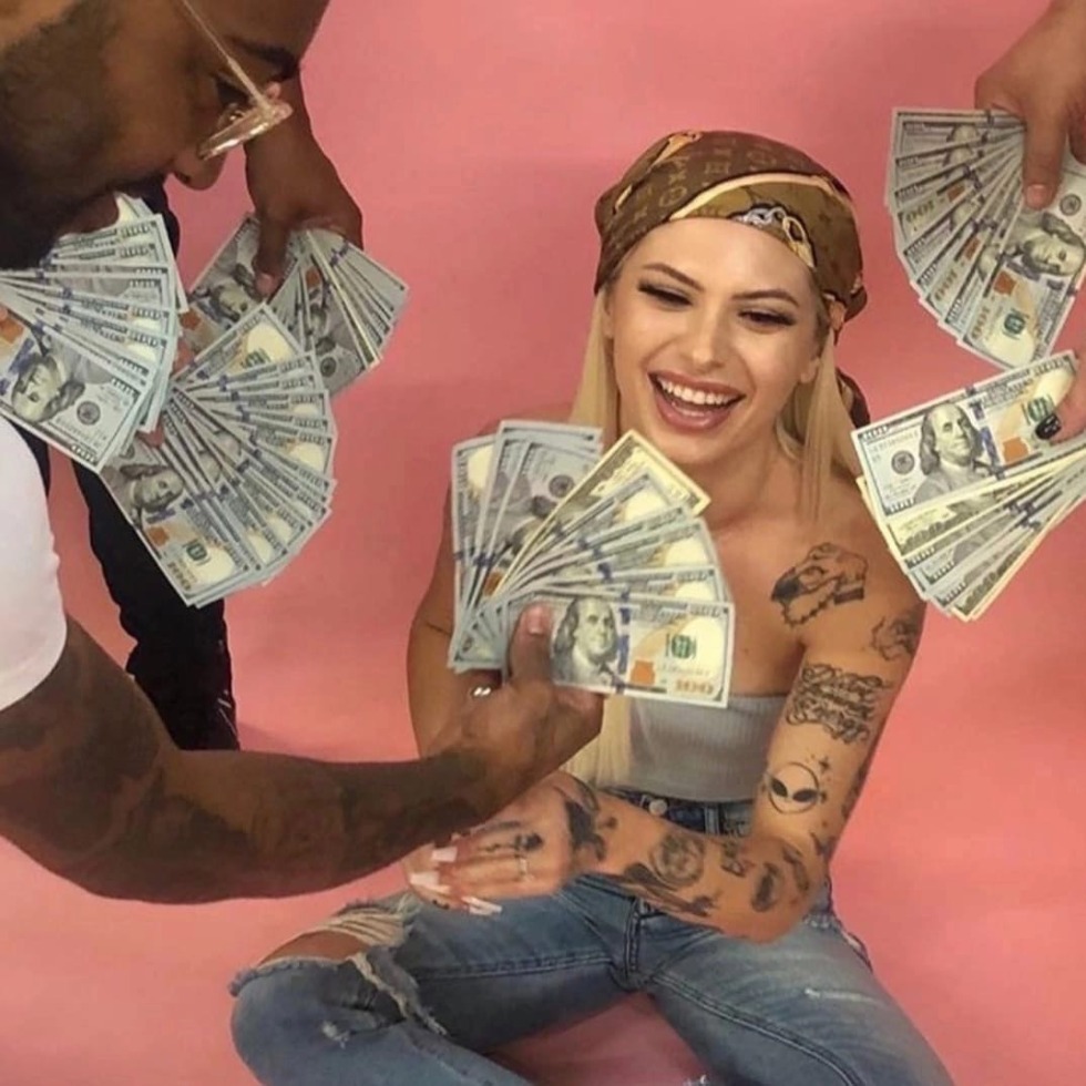 Lorena Garcia Model 2019