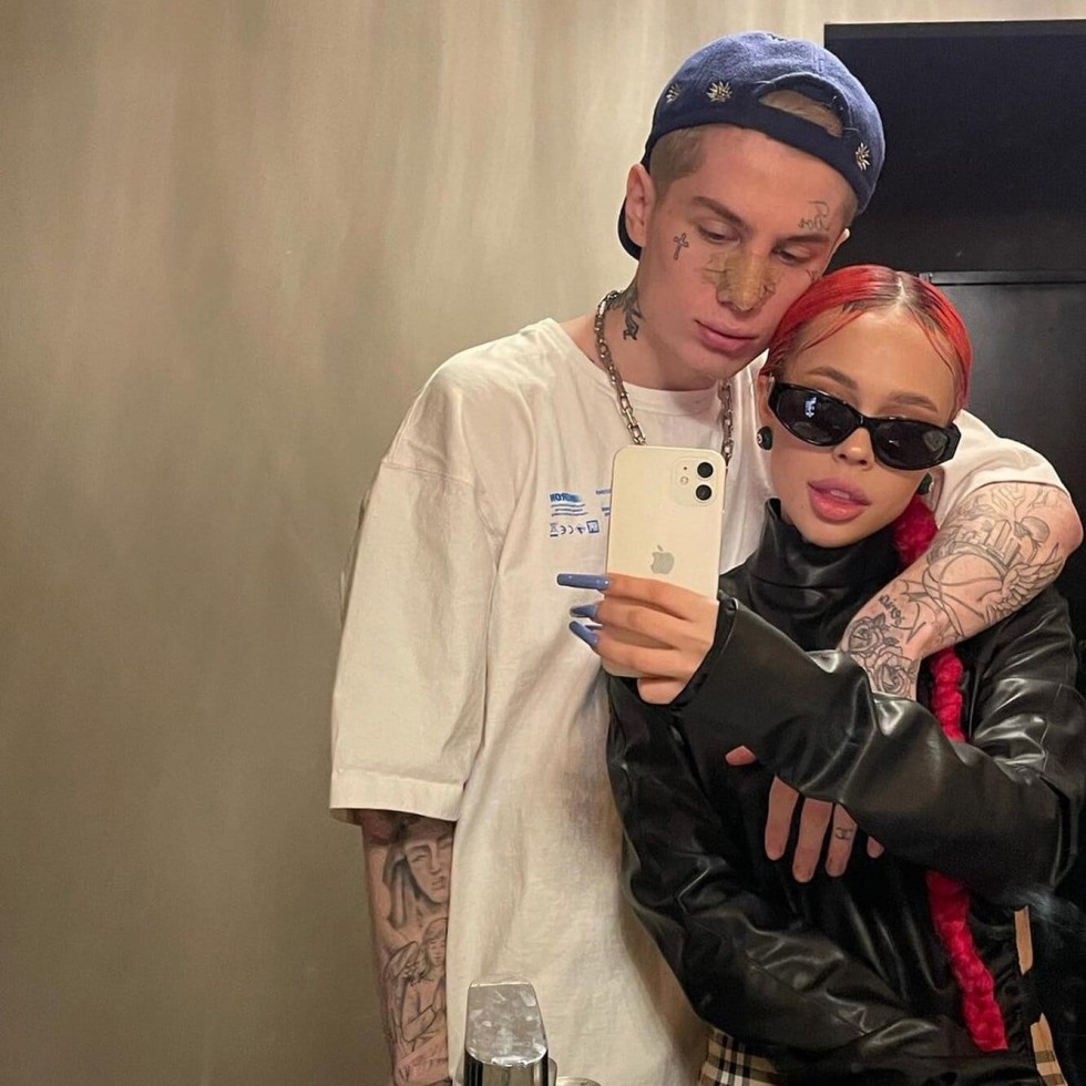 Metal Family Di and Heve Shipp