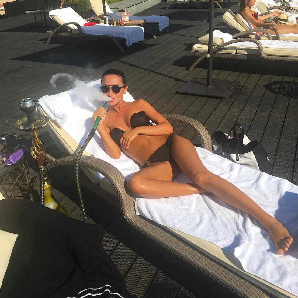 Tamara Ecclestone Topless