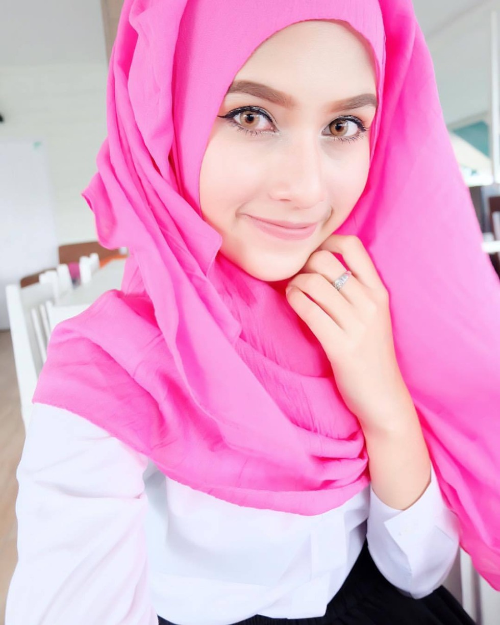 Malaysia Muslim Gerl