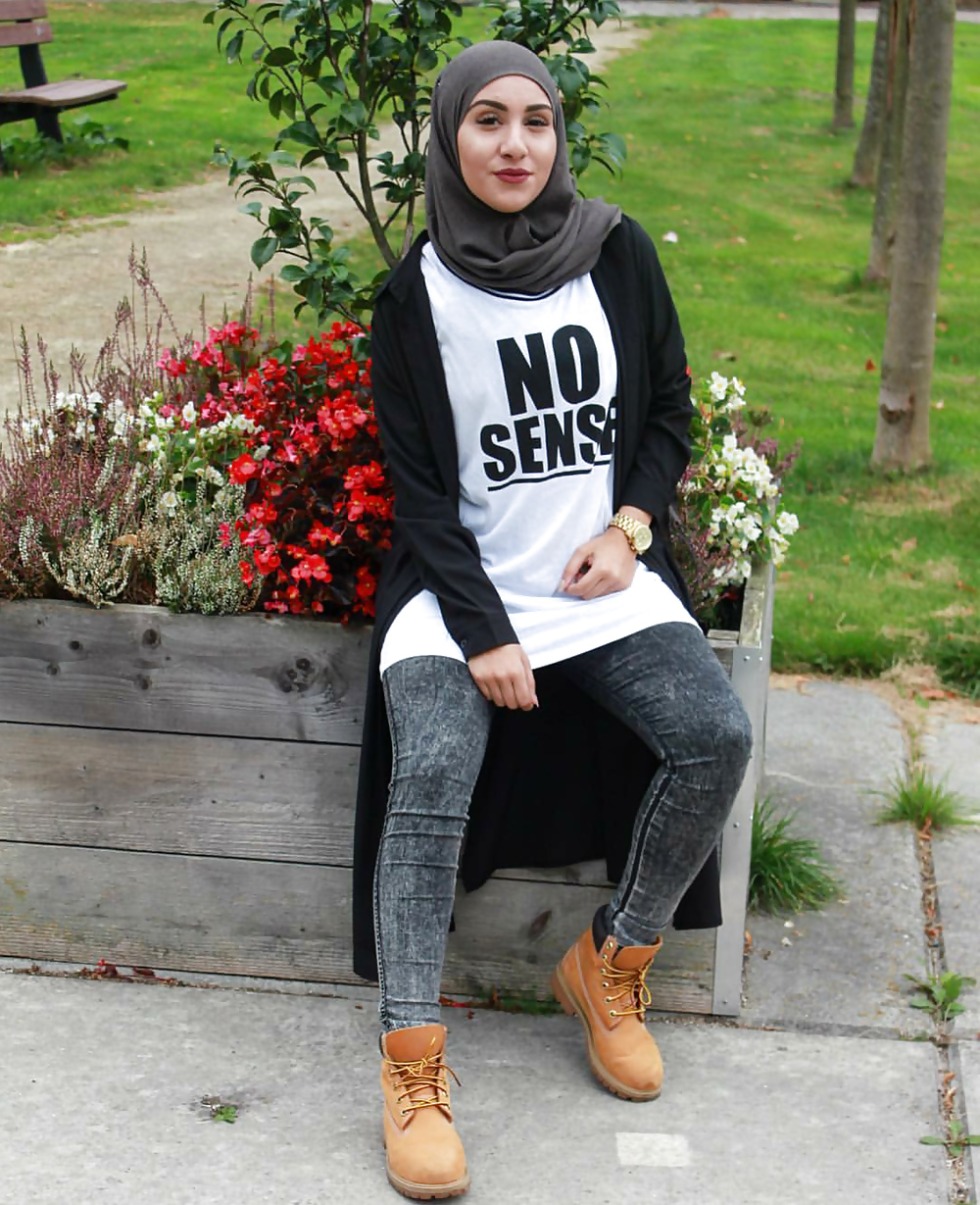 Indonesia hijab breast