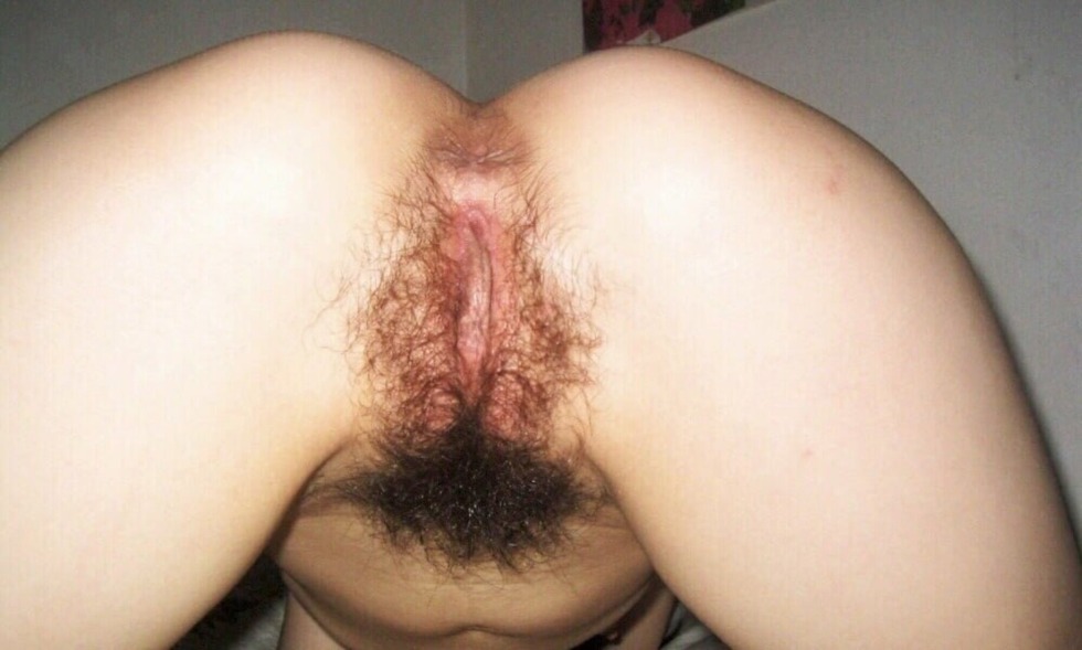 Hairy pussy of the wife behind