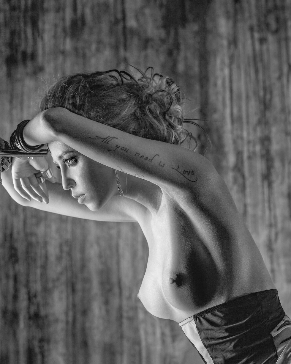 Tina Hot Double penetration