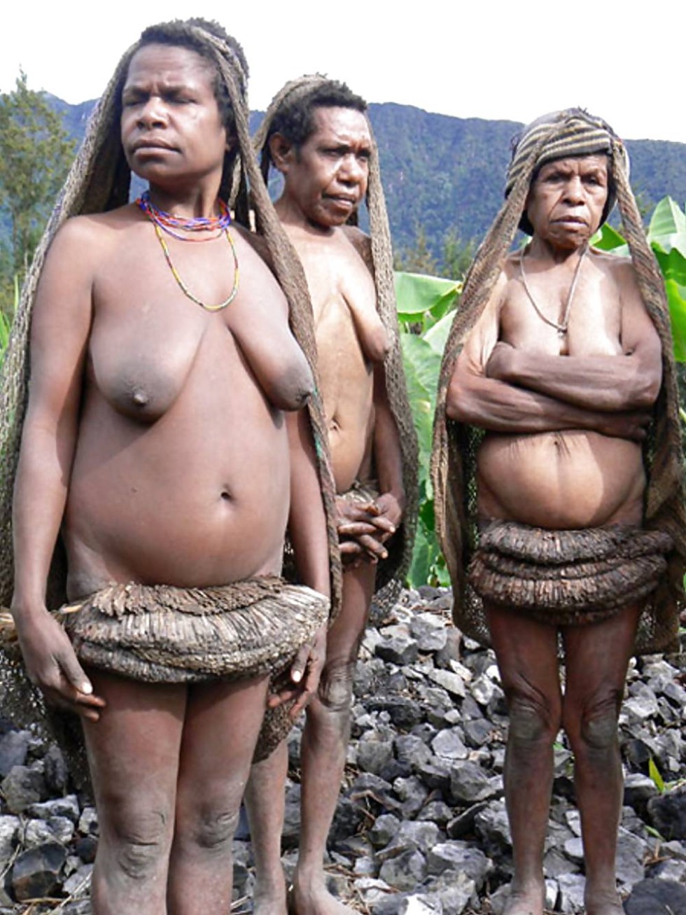Naked Papuan women