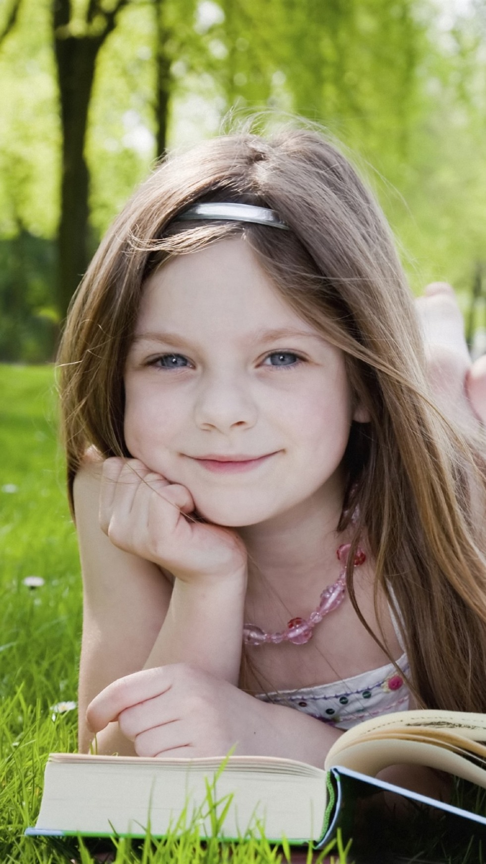 Beautiful children at sea