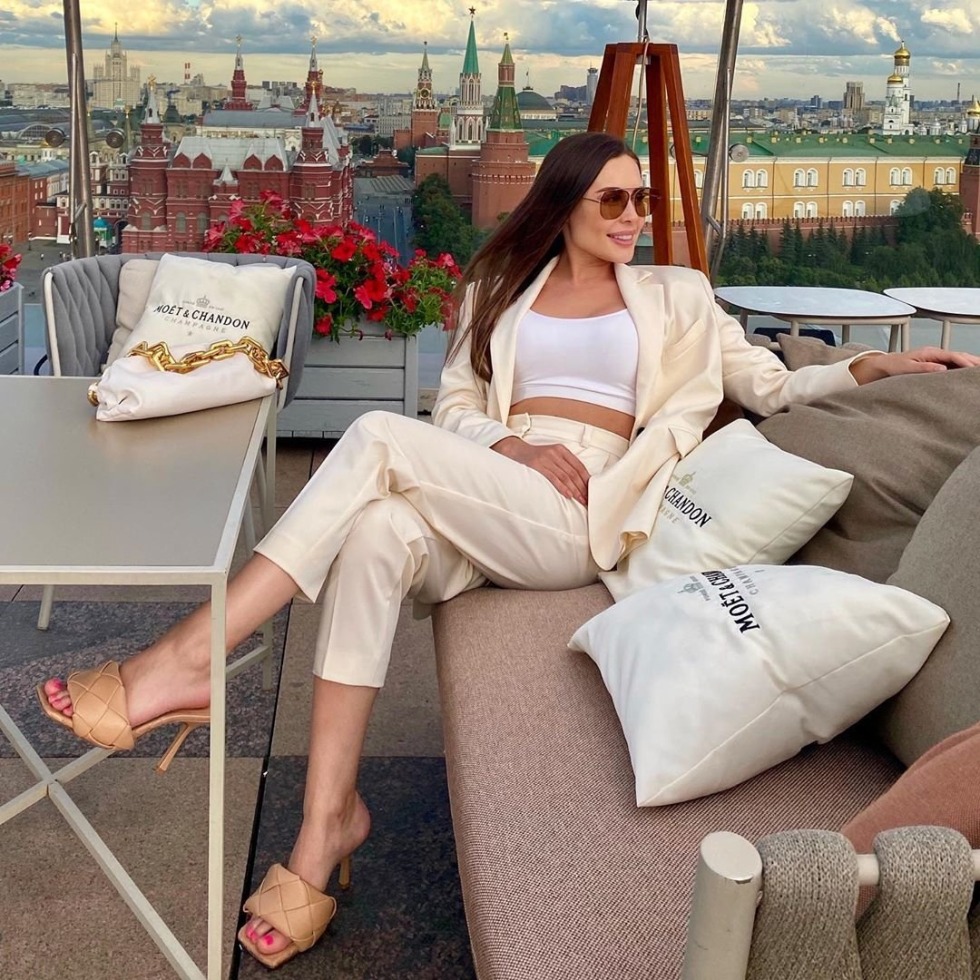 Ural dumplings Ilana Yuryeva chest