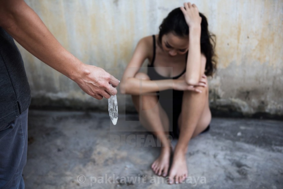 Anal on a bench in the park