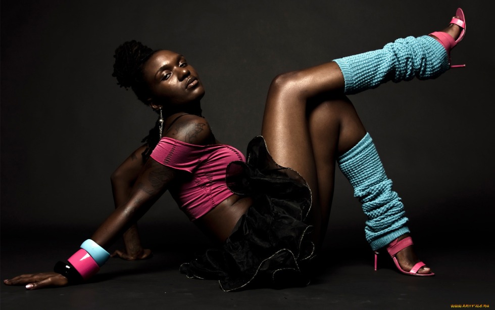 The black girl is dancing