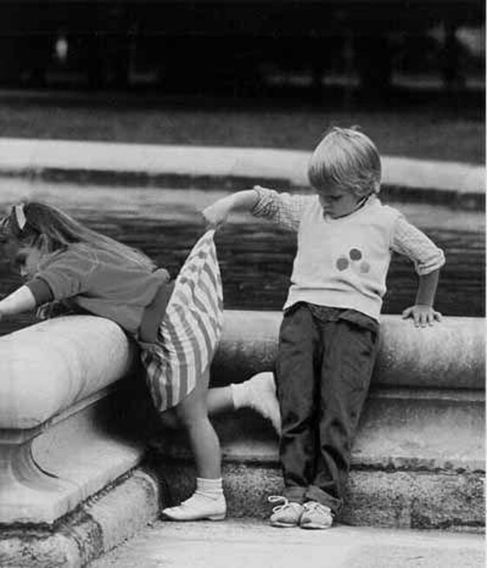 Giselle Bundhen and Tom Brady footballer