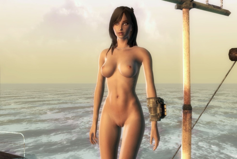 Fashion for naked women in games