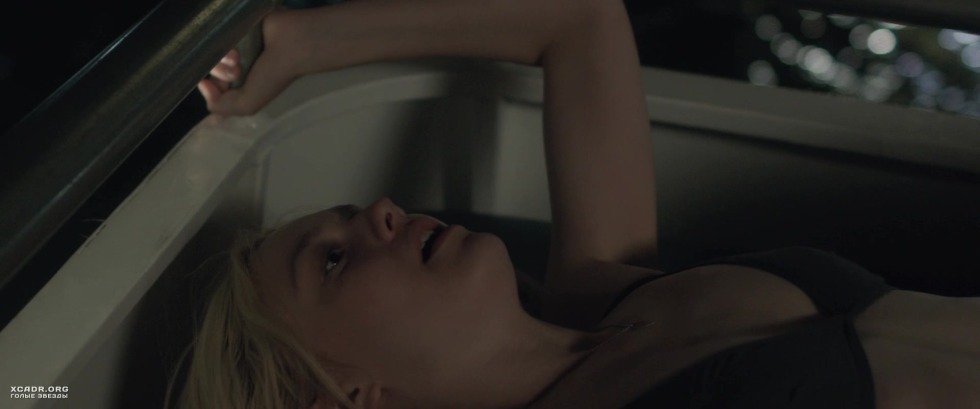 Naked Dakota Fanning in the film