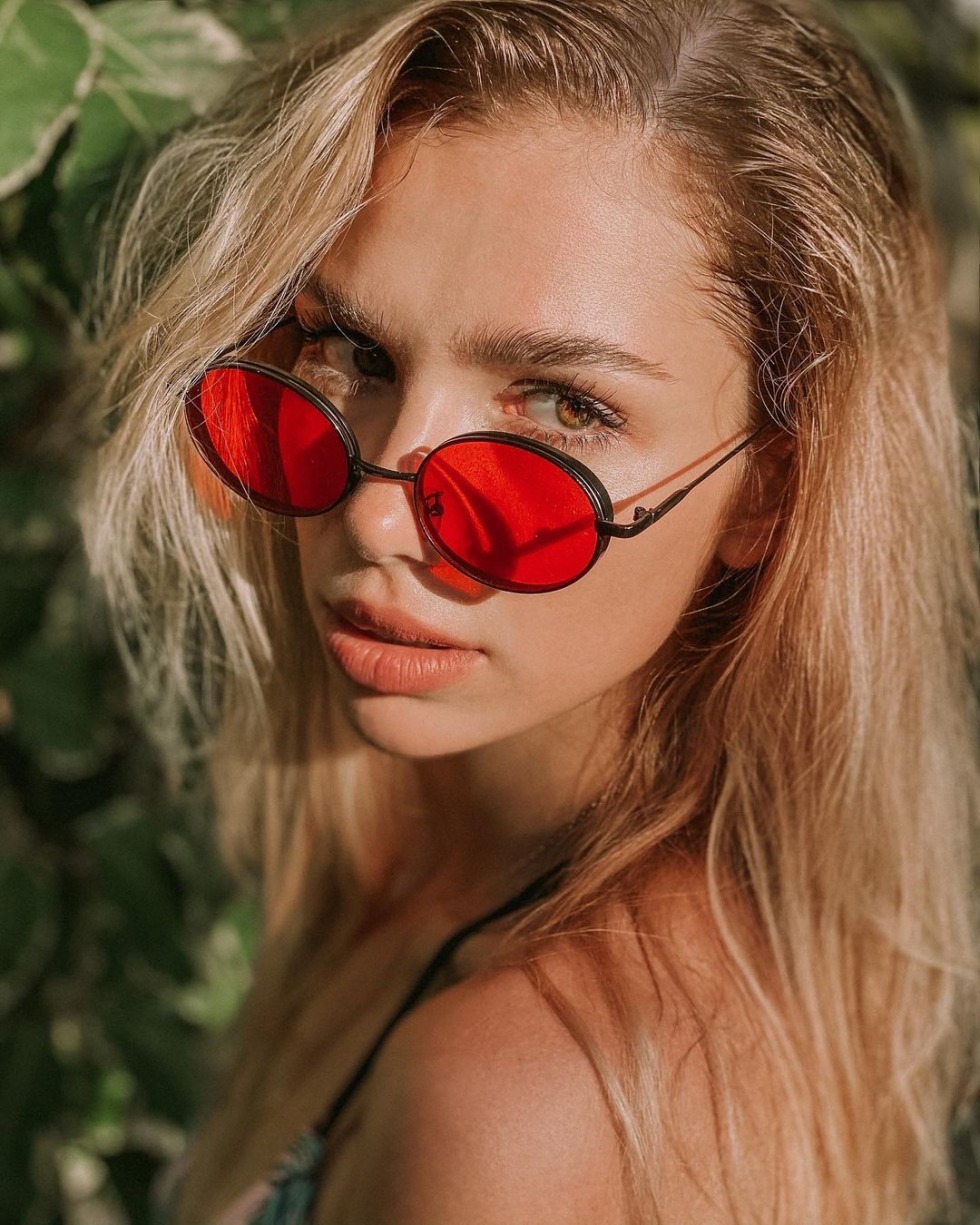 Polina Edmunds Bikini