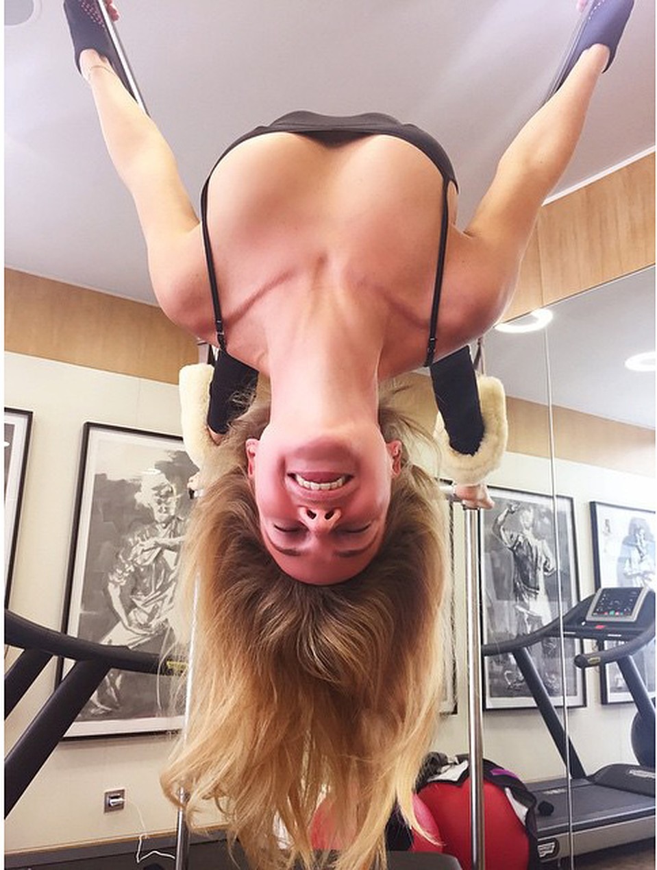 Natalia Ionova Touch Queen