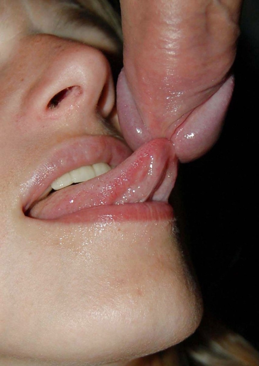 Cum in a close -up mouth